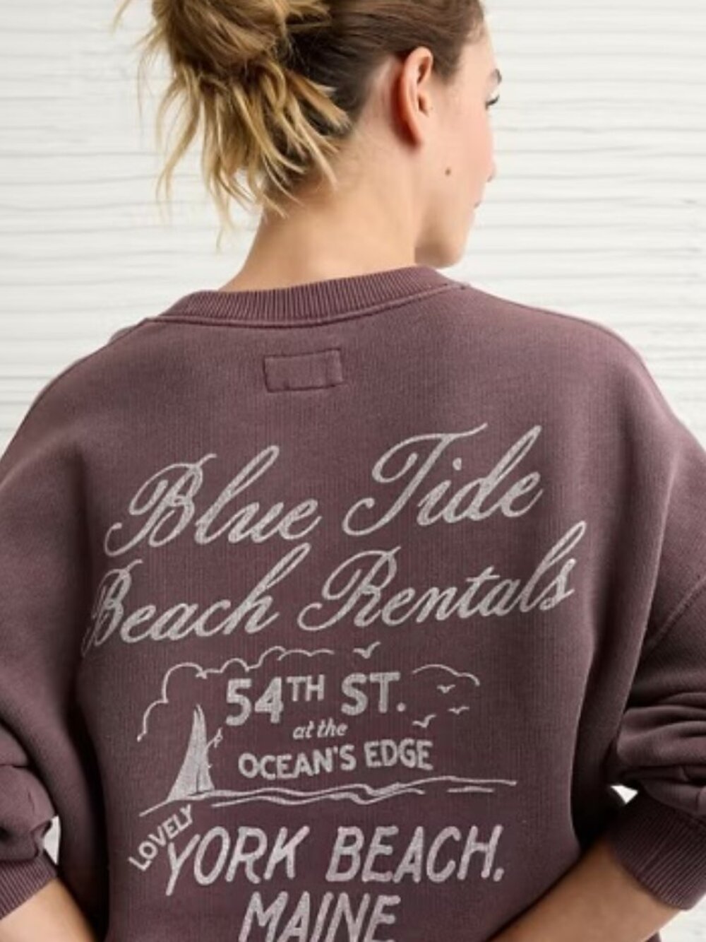 American Eagle Relaxed York Beach Maine Sweatshirt EUC!